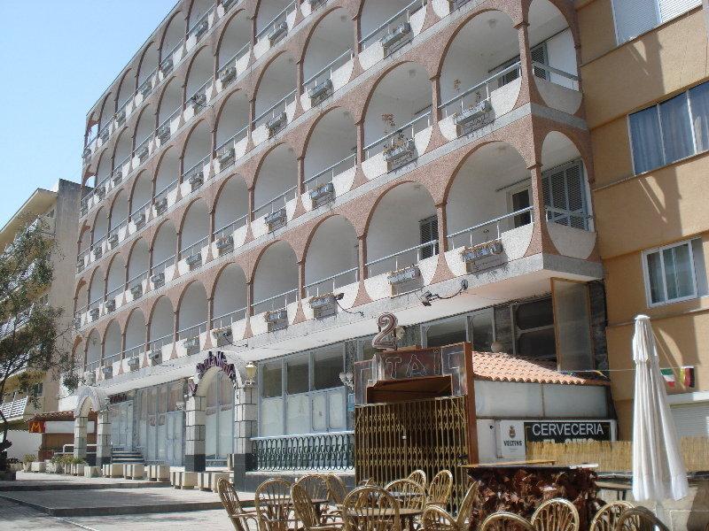 Cassandra Hotel